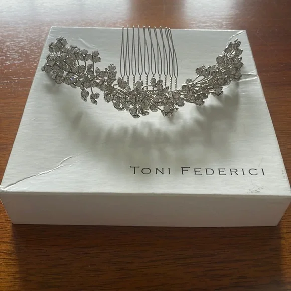 Toni Federici crystal burials headpiece hair pin